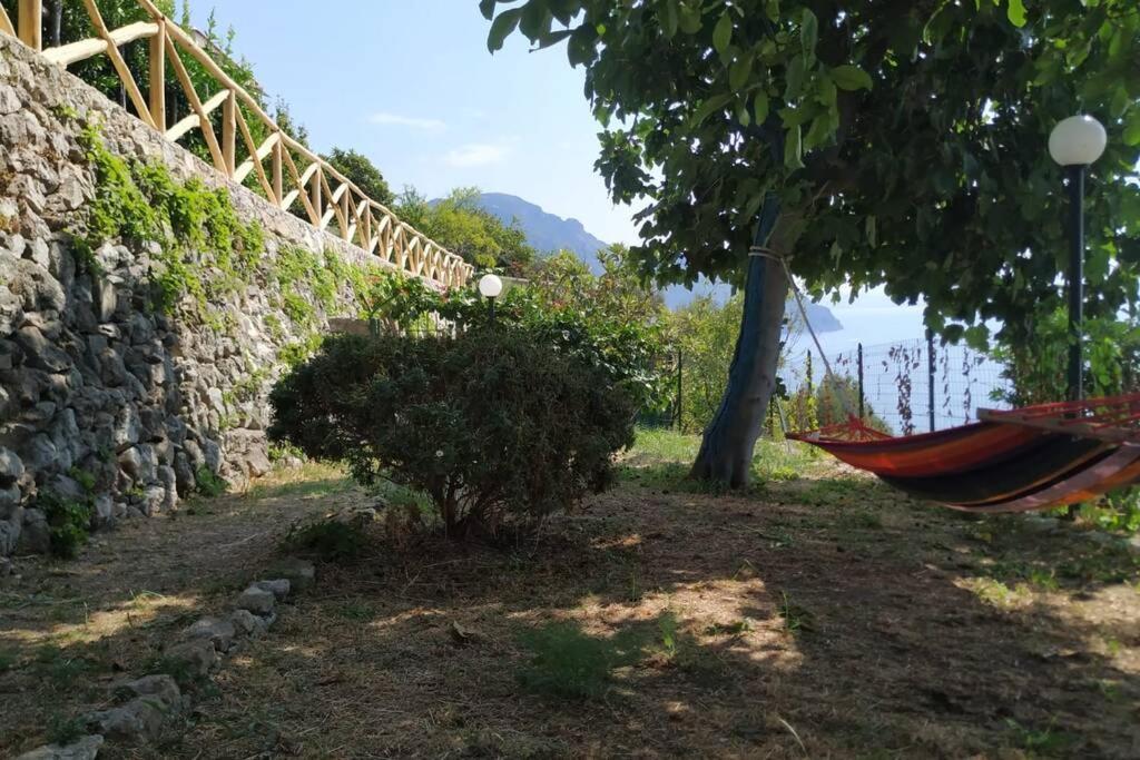 Casa Marilò - A Beautiful House Overlooking Amalfi Exterior foto